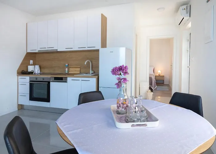 Lovely In With Wifi Apartment *