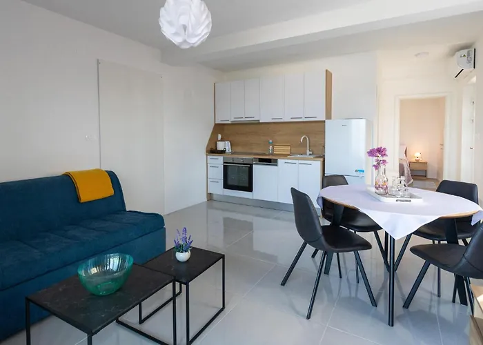 Apartment Lovely In With Wifi *